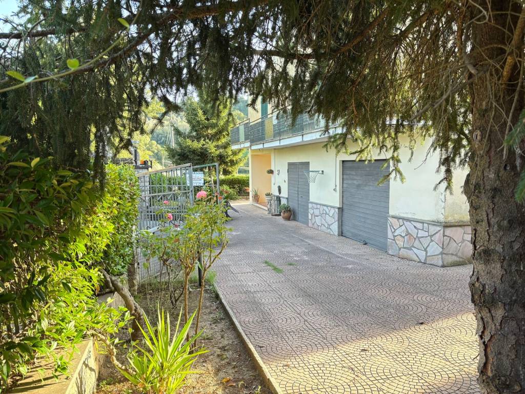 Villa a Collevecchio in Via San Valentino, 62 - Foto 3