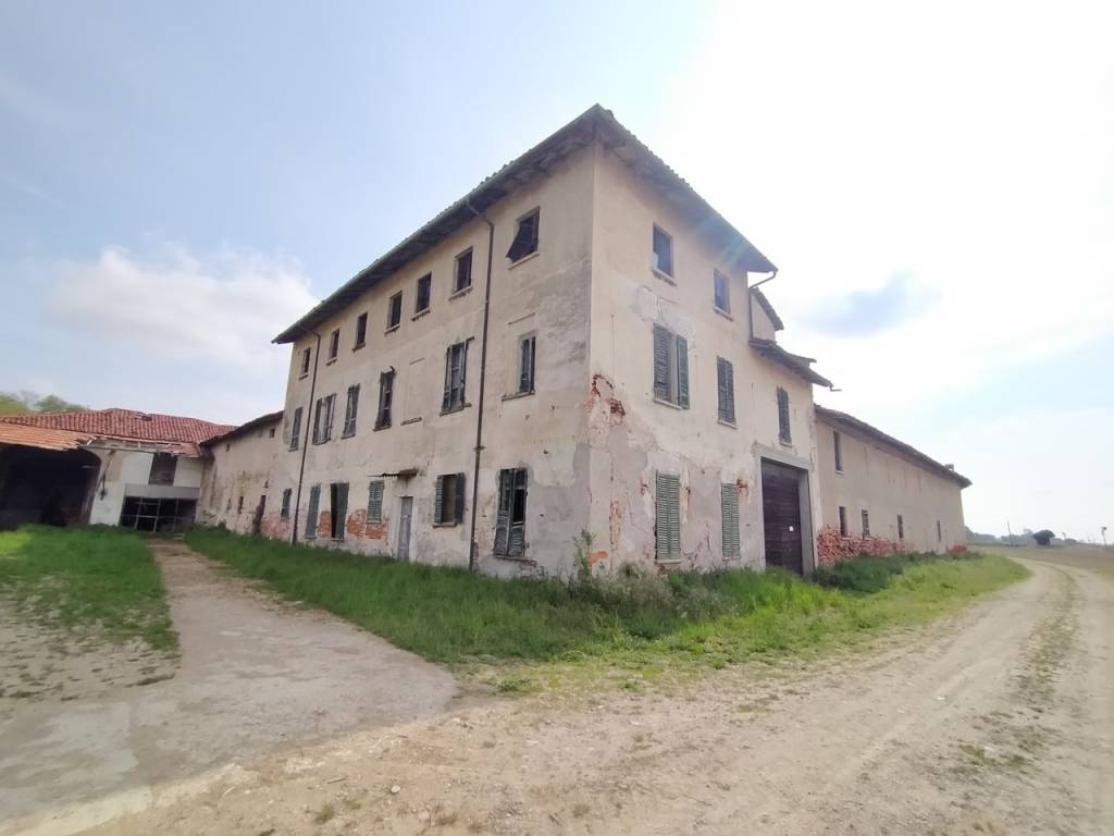 Rustico / casale a Briona in Cascina Vespolina - Foto 2