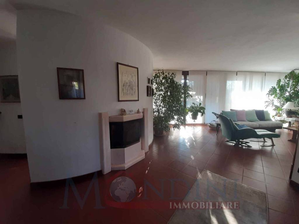 Villa a Besnate - Foto 3