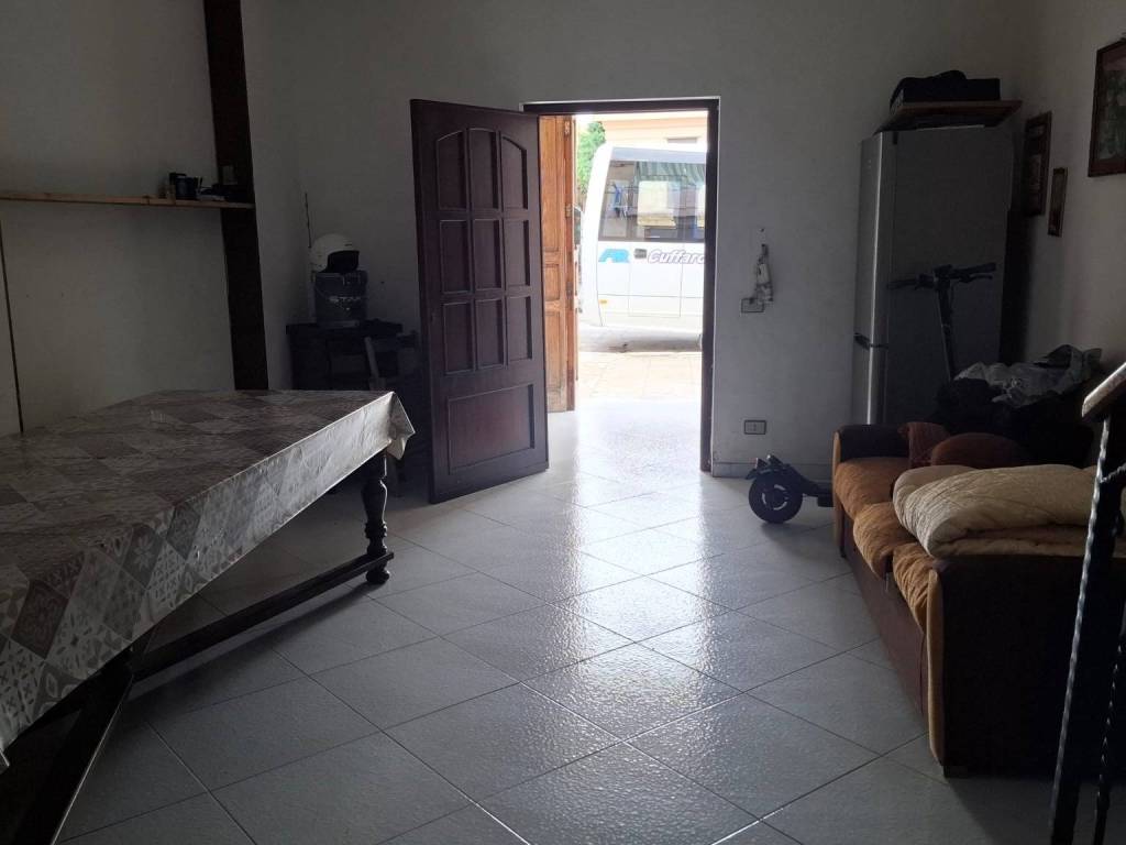 Appartamento a Palermo in Via Gaetano Filangeri, 18 - Foto 2