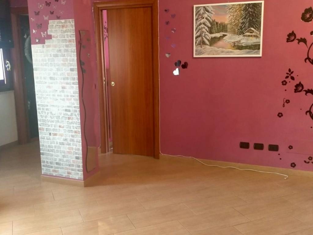 Appartamento a Roma in Via di Ponte Ladrone, 37 - Foto 3