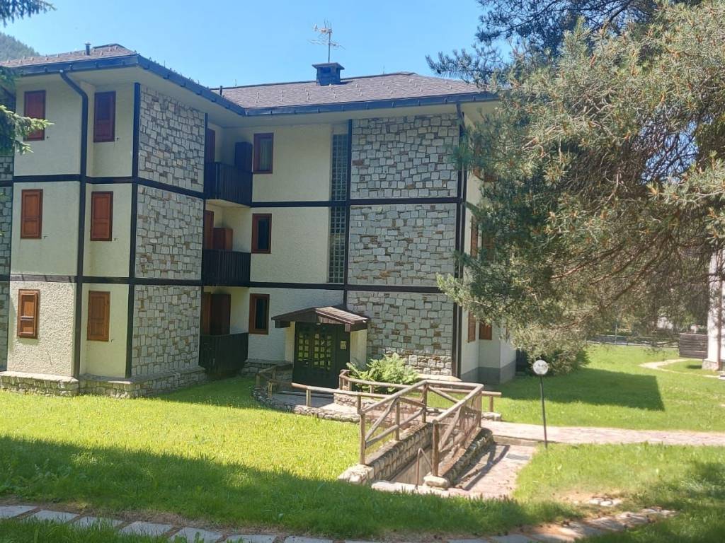 Appartamento a Ponte di legno in Via Nino Bixio, 88 - Foto 3