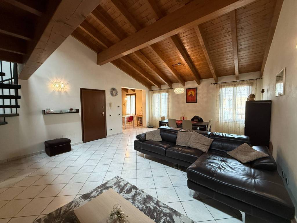 Appartamento a Schivenoglia - Foto 2