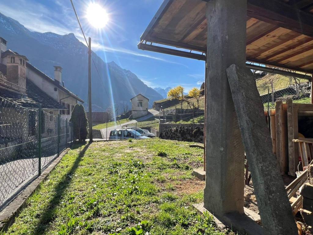 Rustico / casale a Varzo in Frazione Gravona - Foto 5