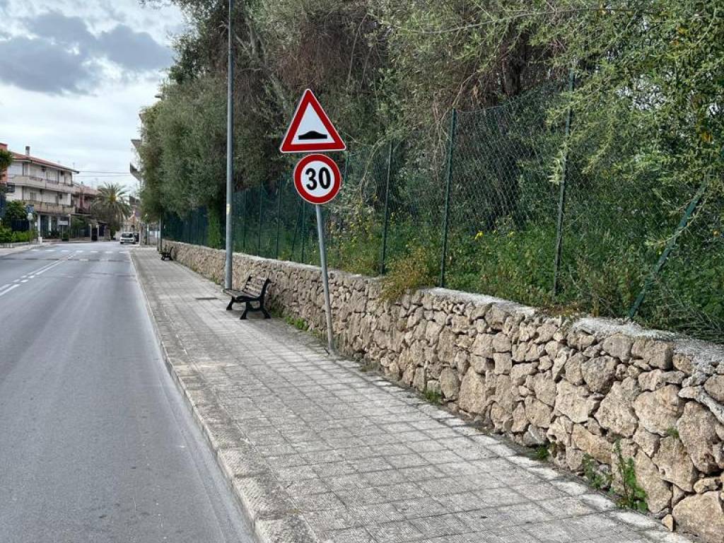 Terreno a Priolo gargallo in Via Megara Iblea - Foto 2