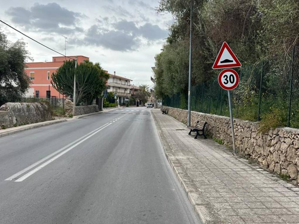 Terreno a Priolo gargallo in Via Megara Iblea - Foto 3