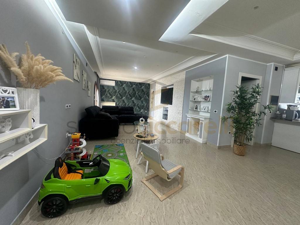 Appartamento a Castel volturno in Via del Mare - Foto 4