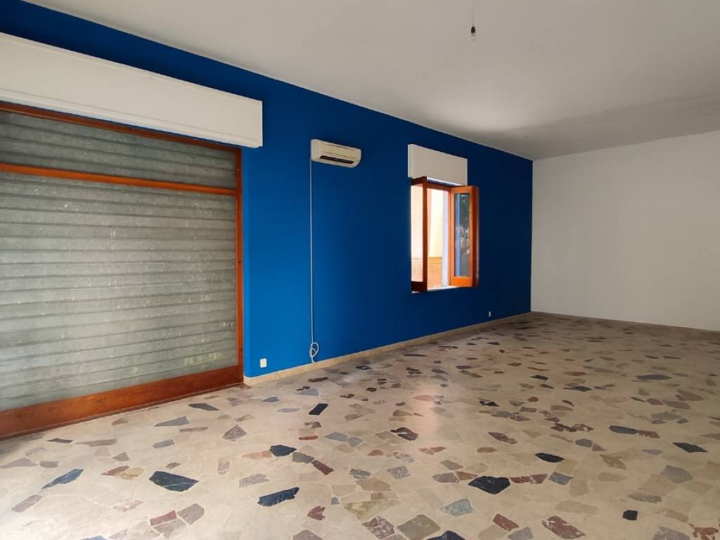 Immobile a Capo d'orlando in Via 27 Settembre - Foto 4