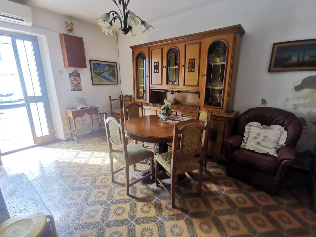 Casa indipendente a Prato in Via Castruccio - Foto 2