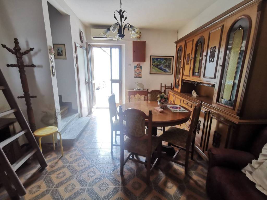 Casa indipendente a Prato in Via Castruccio - Foto 4