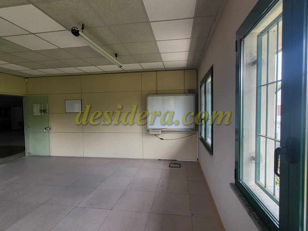 Immobile a Castelletto sopra ticino in Strada Statale del Sempione - Foto 4