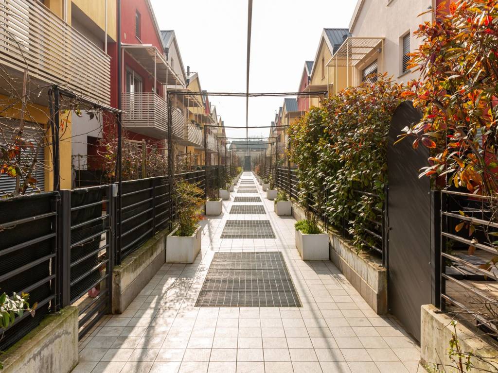 Appartamento a Pavia in Via Eva Mameli Calvino - Foto 2