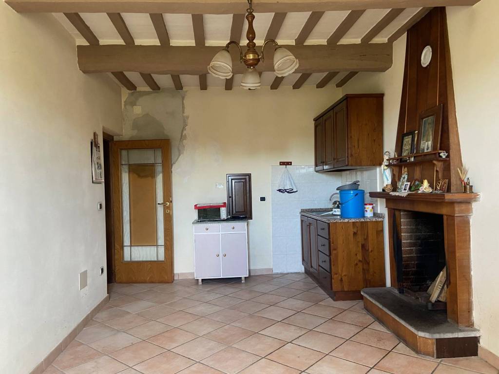 Casa indipendente a Gualdo tadino in Via delle Mura - Foto 3