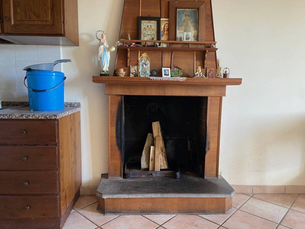 Casa indipendente a Gualdo tadino in Via delle Mura - Foto 5