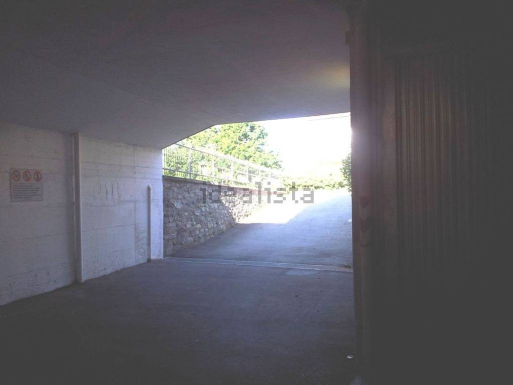 Box / garage a Saint-vincent in Piazza Del Mercato, 11 - Foto 3