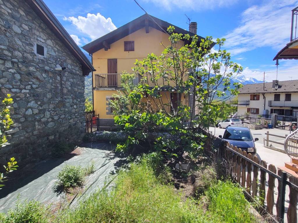 Villa a Chatillon in Frazione Cillod S.N.C. - Foto 5