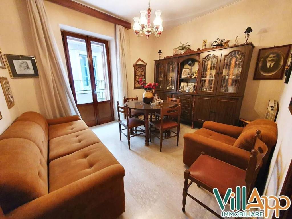 Villa a Fondi in Via Vitruvio Vacca, 25 - Foto 3