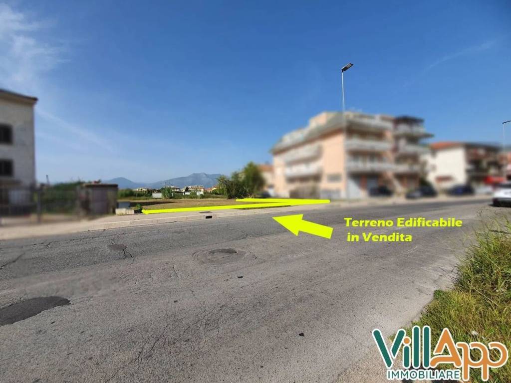 Terreno a Fondi in Via Della Stazione, 214 - Foto 3
