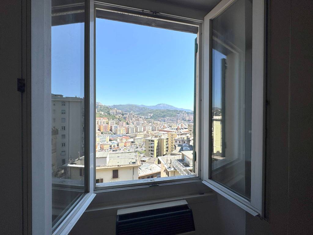 Appartamento a Genova in Via Antonio Burlando, 12 - Foto 5