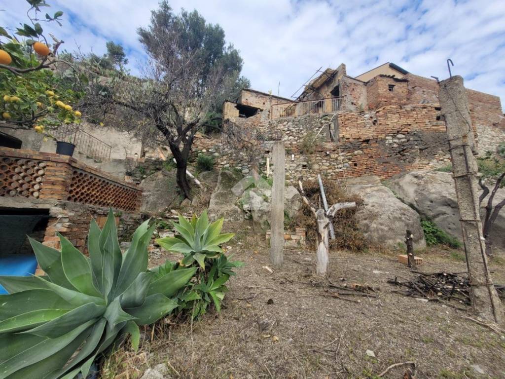 Palazzo / stabile a Motta san giovanni in Via Stretto della Ferrina - Foto 3
