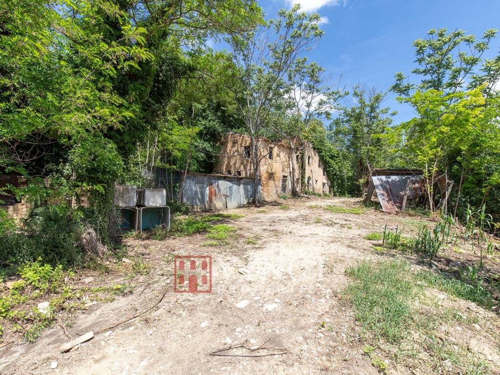 Rustico / casale a Montegiorgio - Foto 4