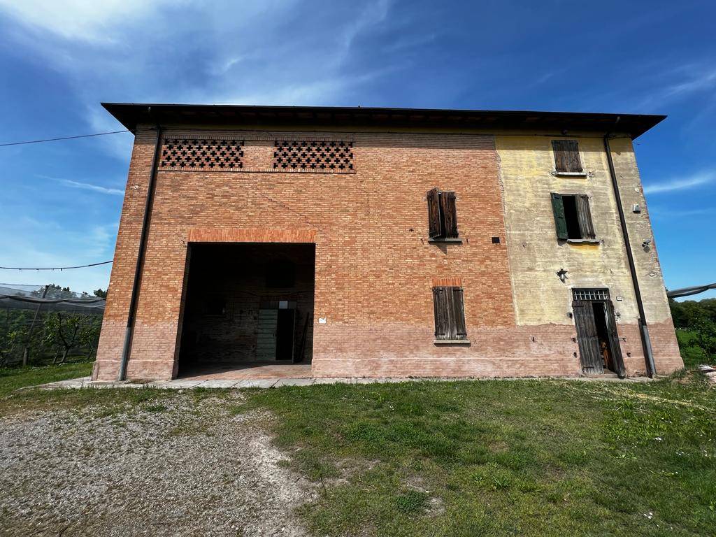 Villa a Castelfranco emilia in Via Emilia Ovest, 196 - Foto 3