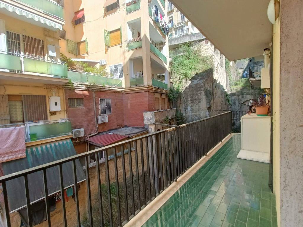 Appartamento a Napoli in Corso Vittorio Emanuele, 110 - Foto 5