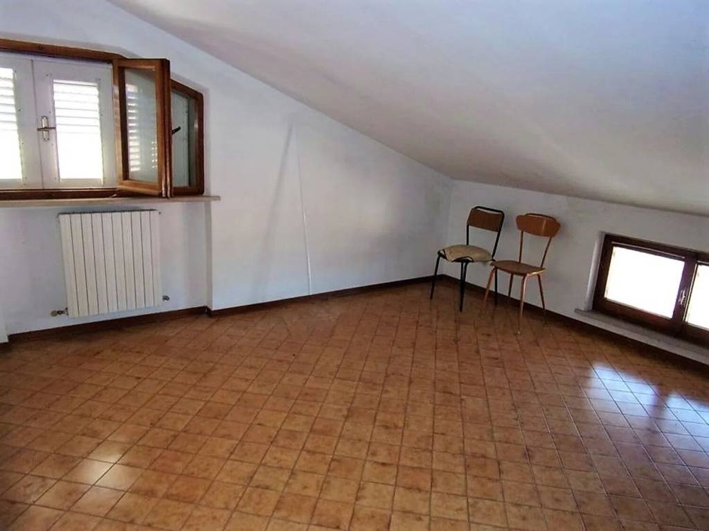 Appartamento a Fermignano in Via S. Maria Goretti S.N.C. - Foto 4