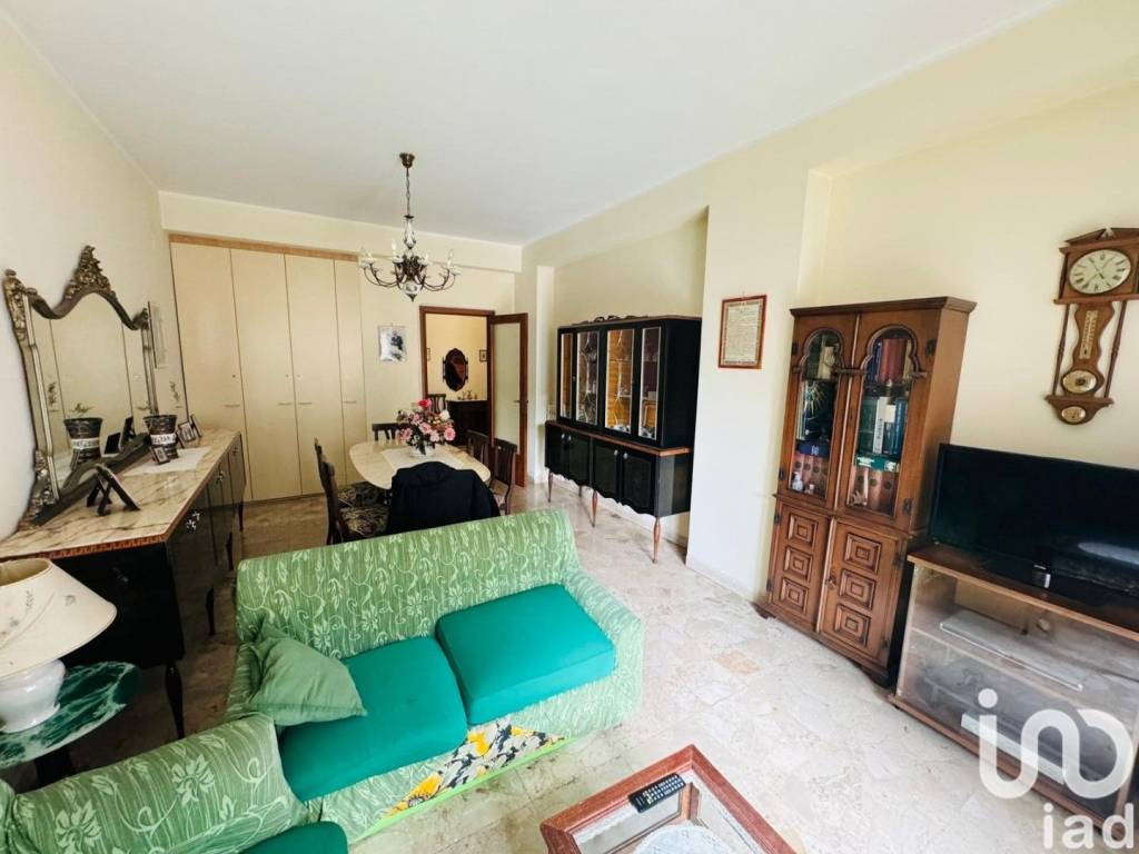 Appartamento a San benedetto del tronto in Viale Alcide De Gasperi - Foto 5