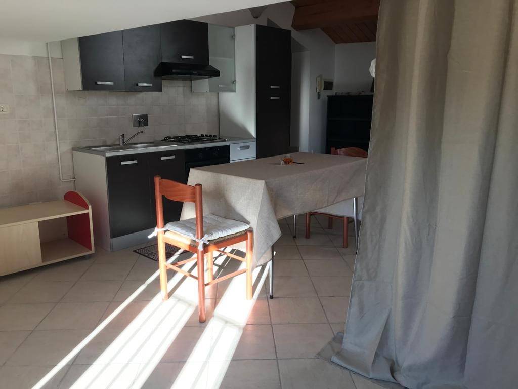 Loft / open space a Bastia umbra in Via Giuseppe Garibaldi, 1 - Foto 2