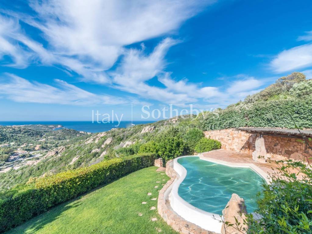 Villa a Arzachena in Via Munti Tundi, Località Li Liccioli - Foto 3