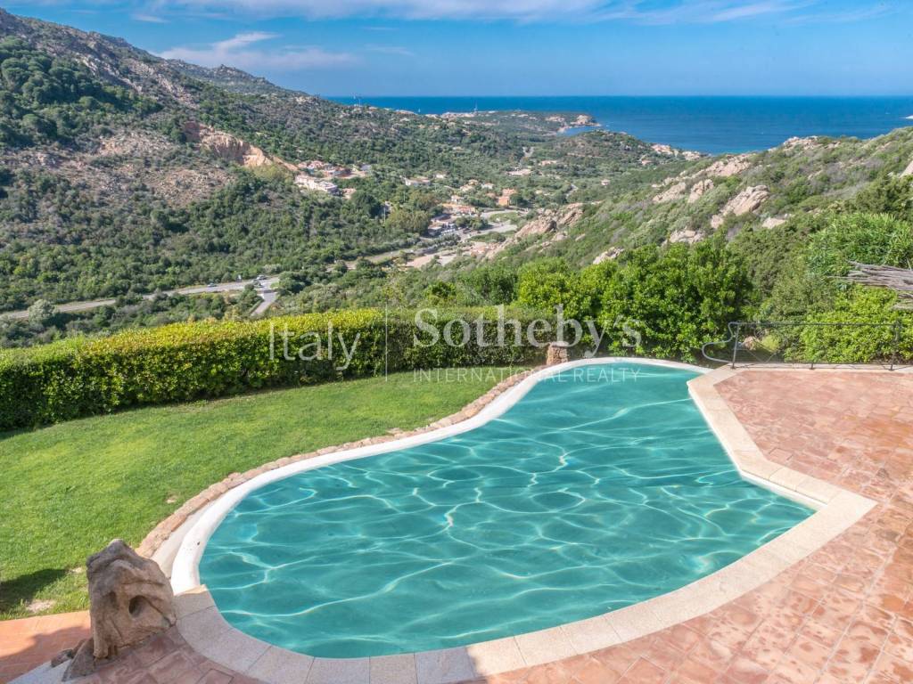 Villa a Arzachena in Via Munti Tundi, Località Li Liccioli - Foto 5