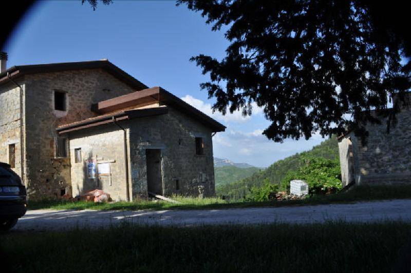 Rustico / casale a Roccafluvione in FRAZIONE OSOLI - Foto 2