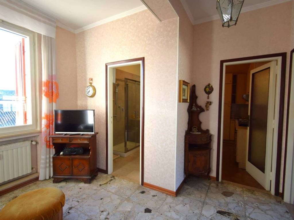 Appartamento a Parma in Strada Collegio dei Nobili - Foto 4