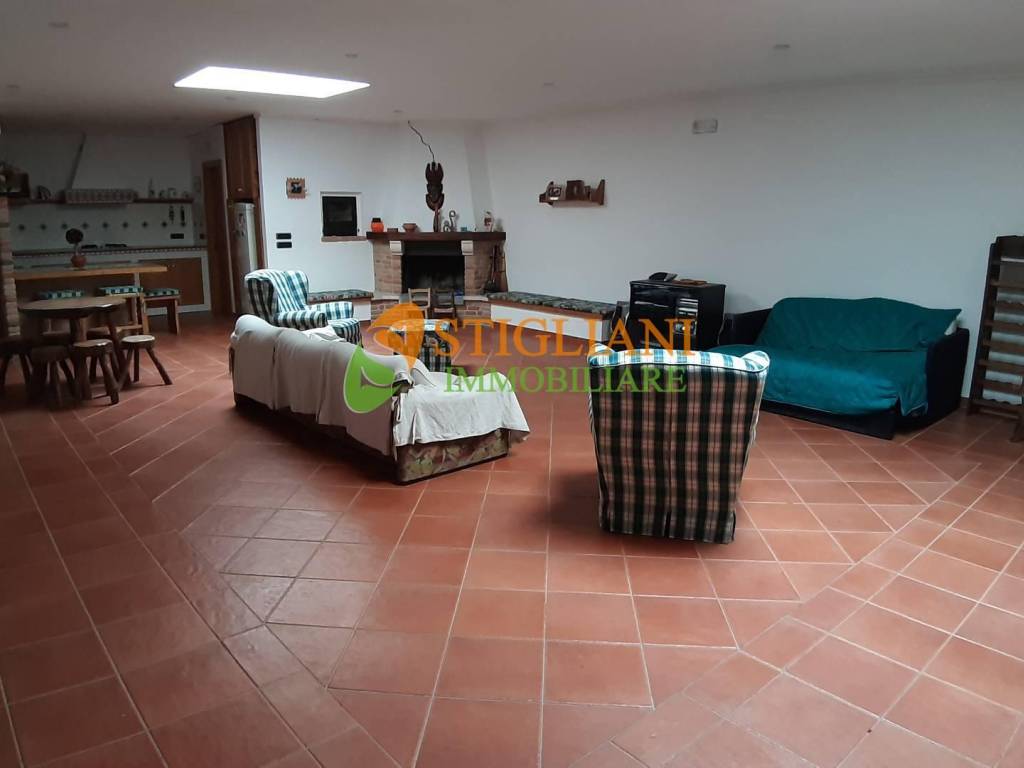 Appartamento a Campobasso in Viale Principe Di Piemonte - Foto 3