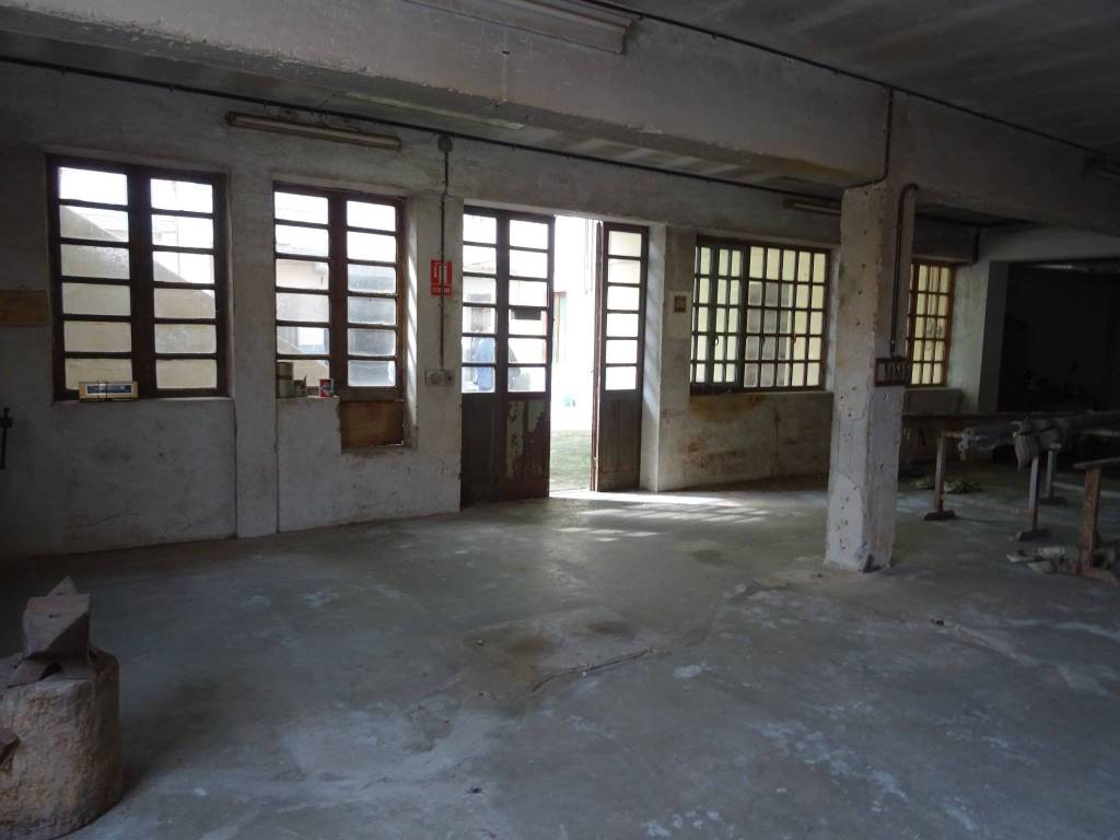 Palazzo / stabile a Galliate - Foto 2