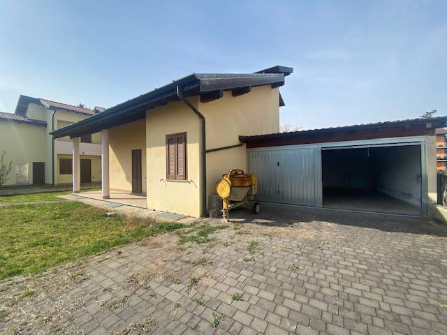 Villa a Oleggio - Foto 5