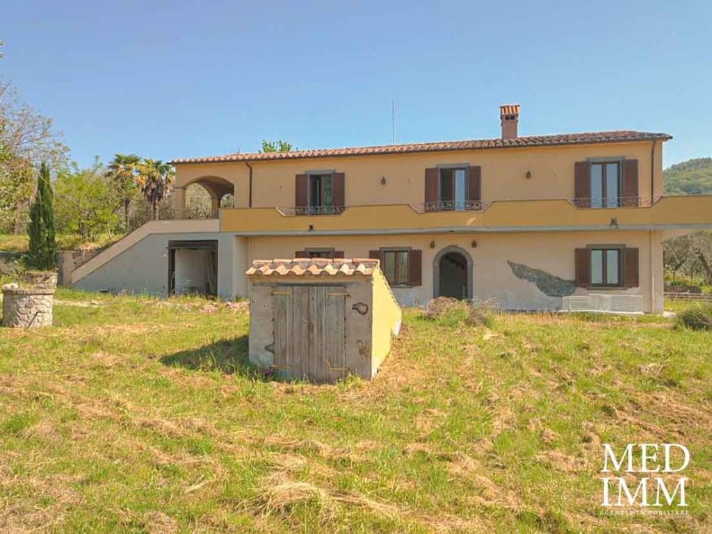 Villa a Bolsena in Strada Provinciale Bolsenese - Foto 2