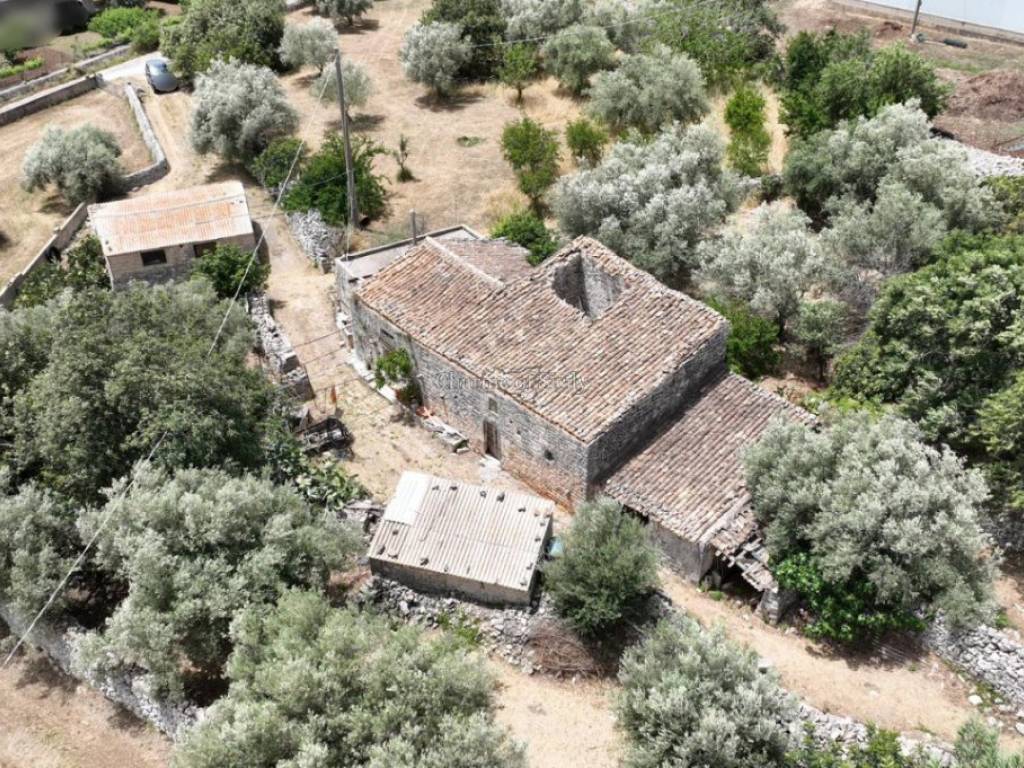 Casa indipendente a Modica in Via San Giuliano Macalle - Foto 2