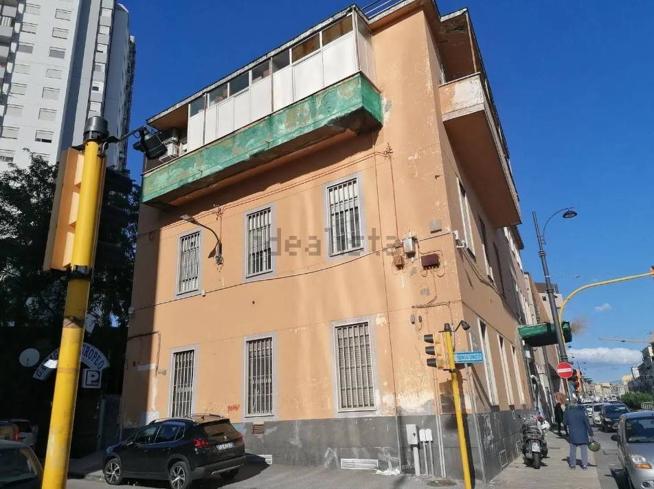 Palazzo / stabile a Napoli in Via Nuova Poggioreale - Foto 5
