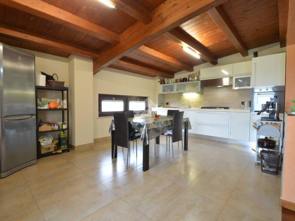 Appartamento a Città sant'angelo in Via della Sorgente, 21 - Foto 3