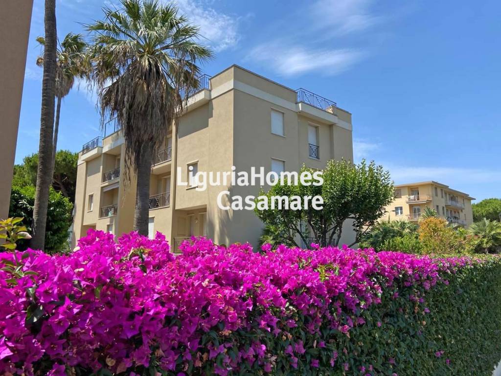 Appartamento a Bordighera in Via Girolamo Rossi - Foto 3