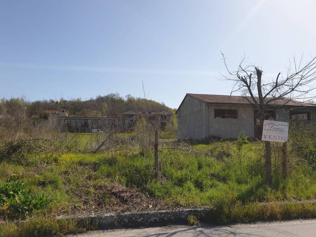 Terreno a Lioni - Foto 3