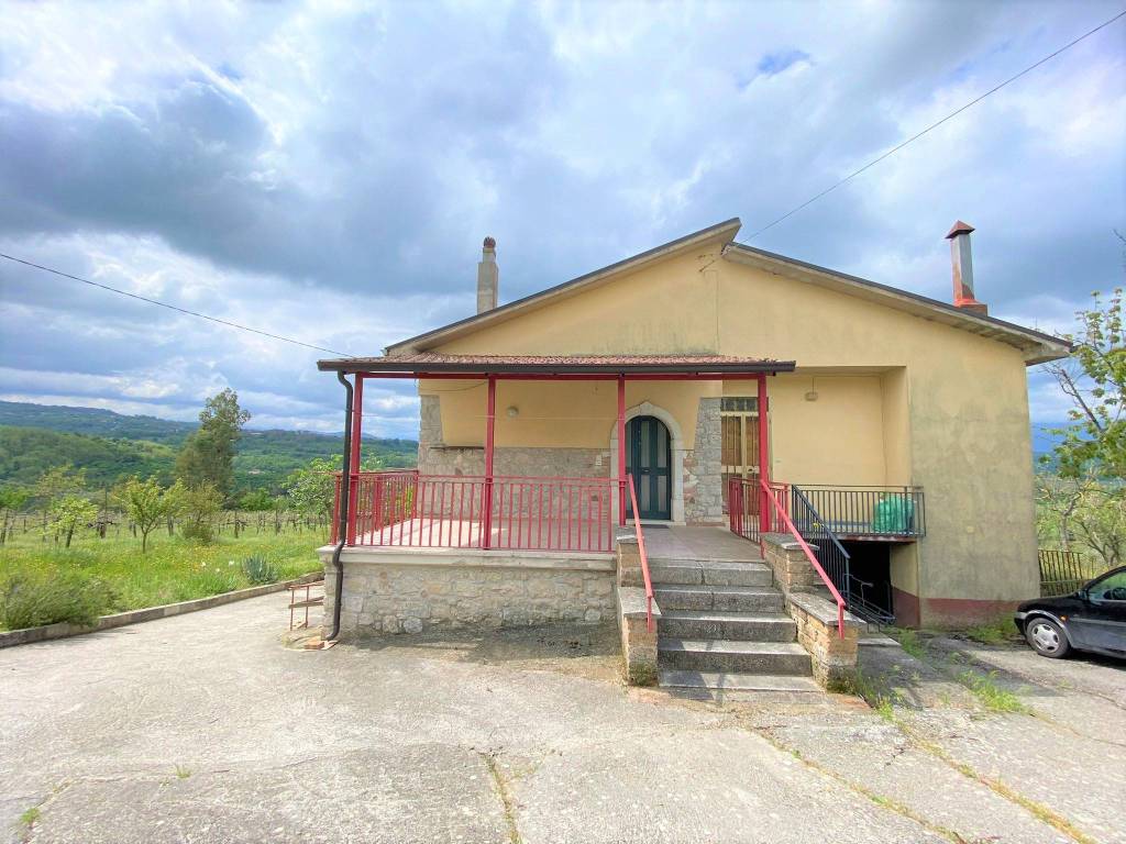 Appartamento a Montemiletto in Contrada Spina - Foto 5