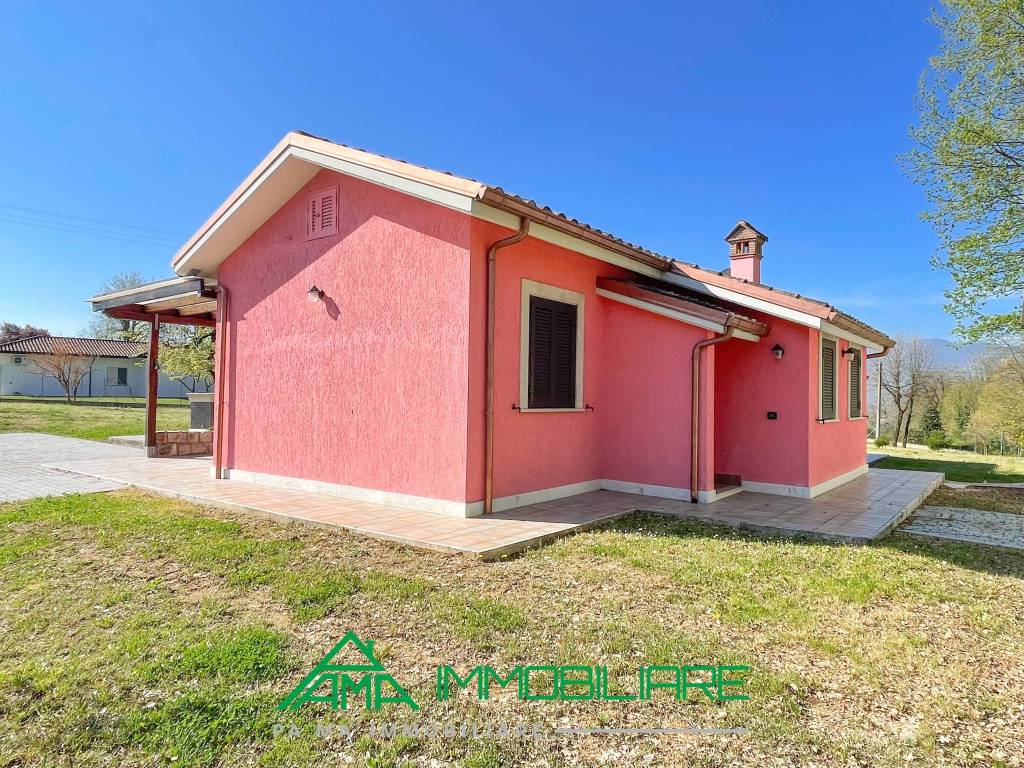 Villa a Ceprano in Via Olivella, 20 - Foto 2