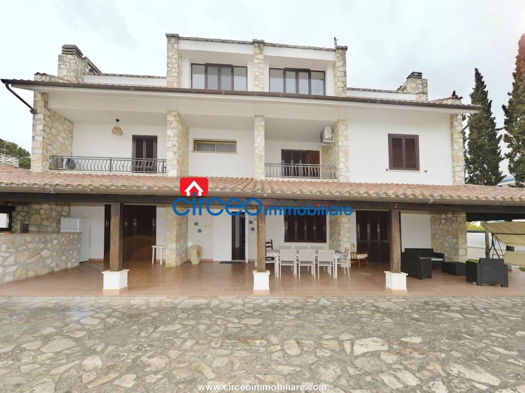 Villa a San felice circeo in Via Tommaso Tittoni - Foto 4