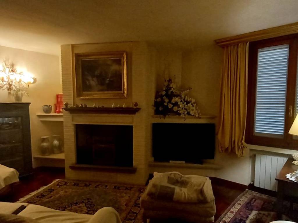Villa a Pontedera in Via Filippo Corridoni, 15 - Foto 2
