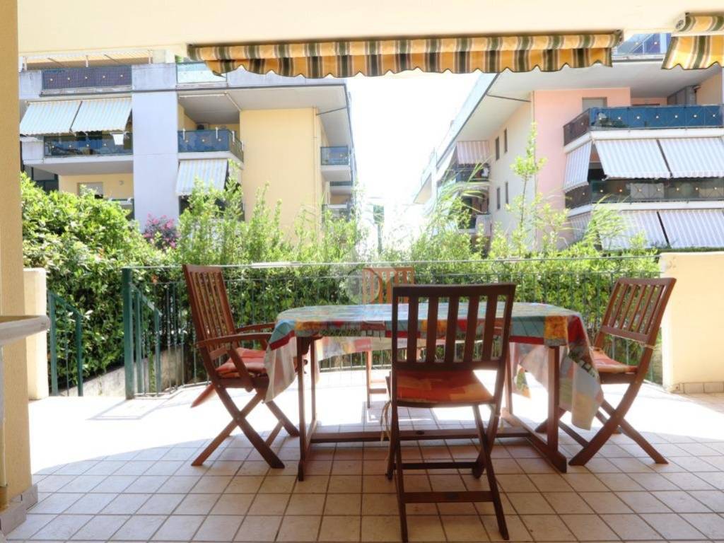 Appartamento a Martinsicuro in Via Delfico - Foto 4