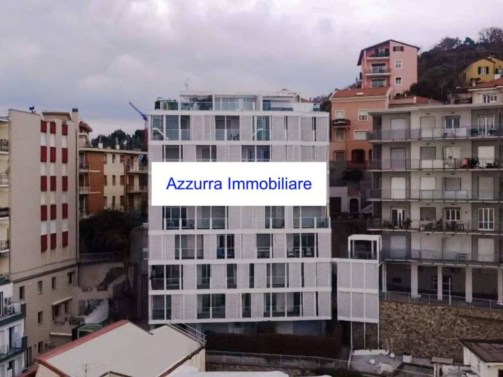 Appartamento a Finale ligure in Via Generale Enrico Caviglia - Foto 4