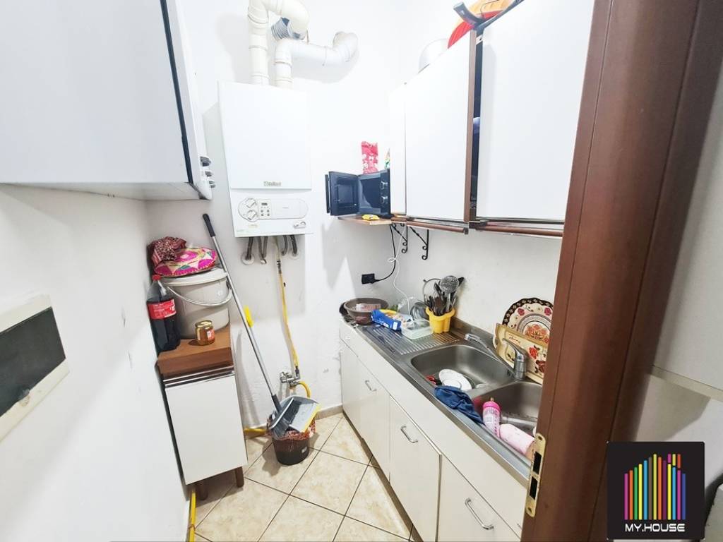 Appartamento a Gallarate in Via Luciano Manara, 1 - Foto 3